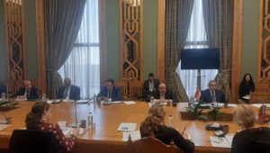 ‏‎وزارة الخارجية تستضيف جولة المشاورات السياسية الأولى بين مصر والنرويج 
**************** 
استضافت وزارة