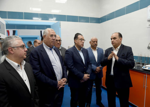 رئيس الوزراء يشهد افتتاح معمل الحجر الزراعي بميناء العين السخنة مدبولي: هذا المشروع تنفيذ لتوجيهات الرئيس 63142