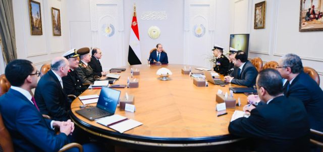 ▪️ بناء القدرة الوطنية من خلال المشروع القومي لتطوير الموانئ المصرية ▪️ الاستفادة من الموقع الجغرافي لمصر 64642 1
