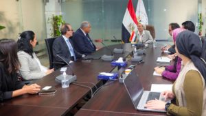 بيان صادر عن وزارة البيئة: 
وزيرة البيئة تبحث آخر مستجدات الاستثمار في شهادات الكربون الطوعية 
وزيرة