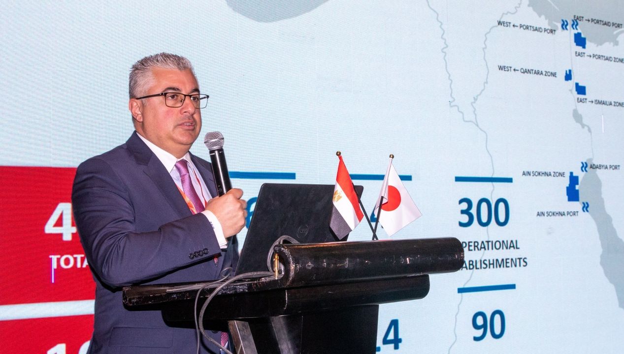 المنطقة الاقتصادية لقناة السويس: رئيس اقتصادية قناة السويس يشارك في منتدى الأعمال المصري 94720