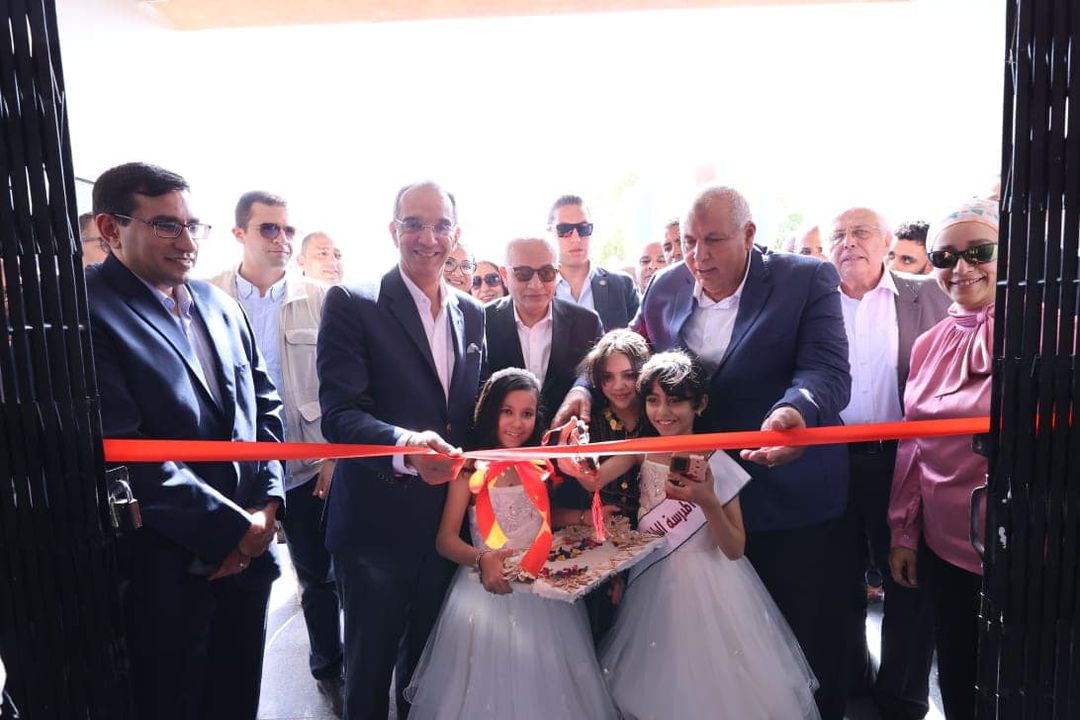 ICT Minister Opens Creativa Innovation Hub in Kharga, Witnesses Signing of MoU on Digital Institutional Development Projects in New Valley The Minister of Communications and Information 32709