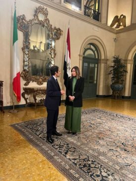 وزارة الثقافة: وزيرة الثقافة تلتقي سفير مصر في إيطاليا لبحث سبل التعاون في المجالات الثقافية 79381
