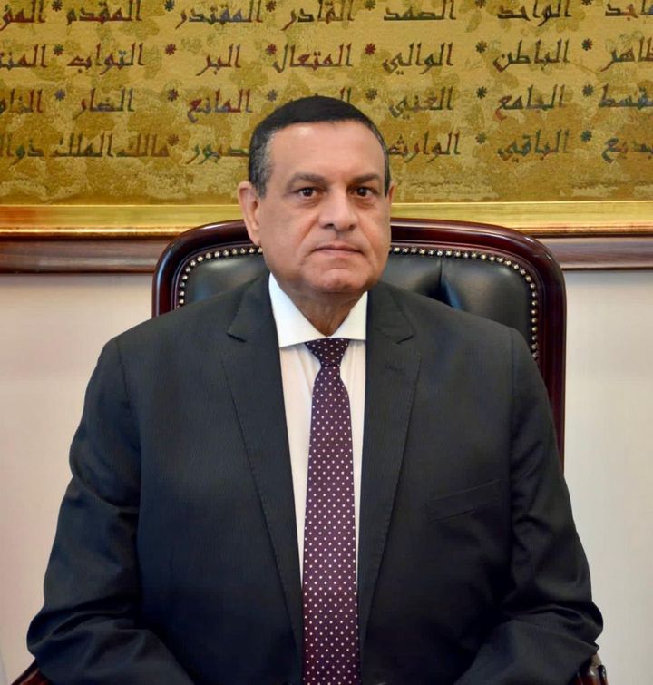وزارة التنمية المحلية: ينفذها مركز التنمية المحلية للتدريب: اللواء هشام آمنة: ٦ دورات 81703