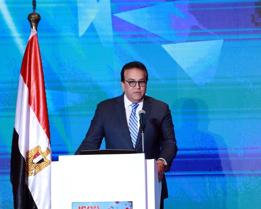 وزارة الصحة والسكان: خلال كلمته بالمؤتمر العلمي السنوي الثالث لـ(ISCO) 90208