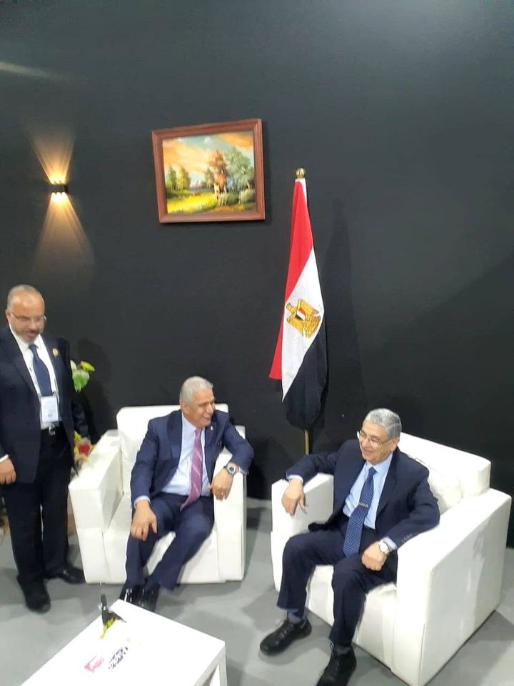 وزارة الكهرباء والطاقة المتجددة: افتتح وزير الكهرباء والطاقة المتجددة الدورة السابعة للمعرض 96634