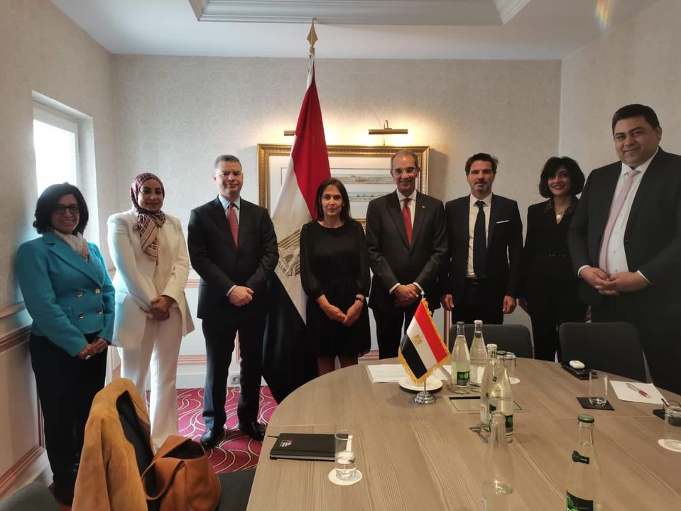 In France, ICT Minister Holds Meetings with OECD, Teleperformance, Nokia, Alcatel-Lucent Officials The Minister of Communications and Information Technology Amr Talaat has met with 33982