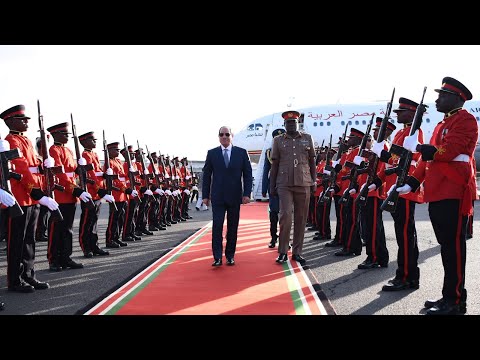 الرئيس عبد الفتاح السيسي يصل إلى كينيا hqdefaul 26