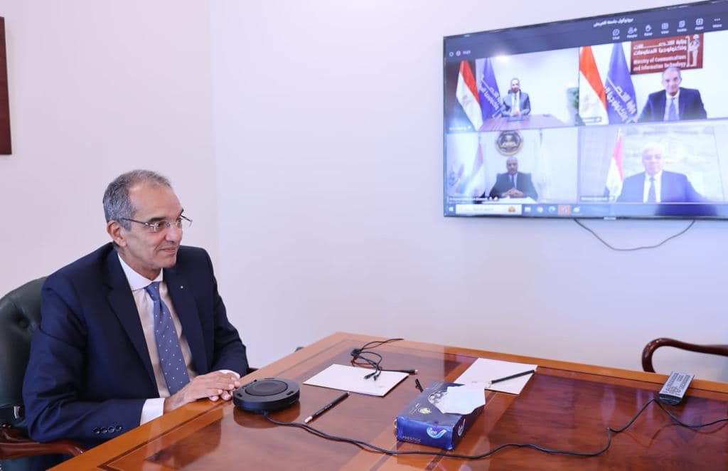 MCIT, Higher Education Ministry Sign Protocol to Launch Creativa Innovation Hub in Arish The Minister of Communications and Information Technology Amr Talaat and the Minister of Higher Education 39228