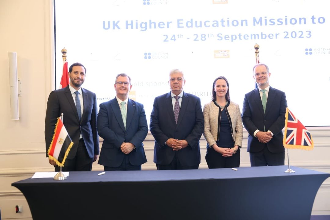 في إطار نتائج المُلتقى المصري البريطاني الذي استضافته العاصمة الإدارية: وزير التعليم العالي يشهد توقيع 88779