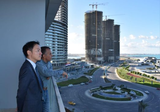 ‫ الإسكان : وفدُ حكومي ياباني يزور العلمين الجديدة لدراسة الفرص الاستثمارية المتاحة وبحث سبل التعاون 73690