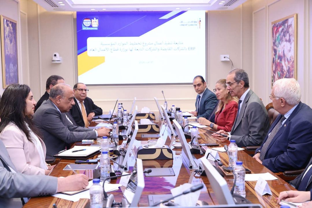 ICT, Public Business Sector Ministers Review ERP, DX Project Progress in Holding Companies Minister of Communications and Information Technology, Amr Talaat, and Minister of Public Business 82543