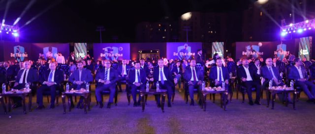 ICT, Youth Ministers Visit First Smart Sports Facility ‘Club One’ The Minister of Communications and Information Technology Amr Talaat and the Minister of Youth and Sports Ashraf Sobhy have 22091