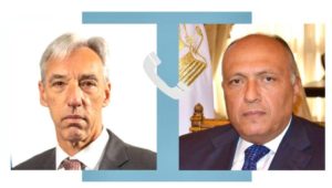 وزير الخارجية سامح شكري يتلقى اتصالاً من وزير خارجية البرتغال 
صرَّح السفير أحمد أبو زيد المتحدث