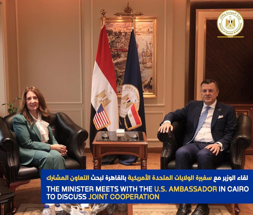 استقبل وزير السياحة والآثار، سفيرة الولايات المتحدة الأمريكية بالقاهرة، وذلك لبحث تعزيز سبل التعاون بين 40514