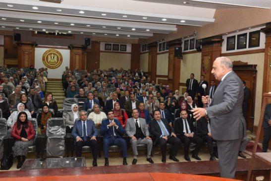 وزارتي قطاع الأعمال العام والعمل: تفعيلًا لبروتوكول التعاون المشترك بين الوزارتين 84929