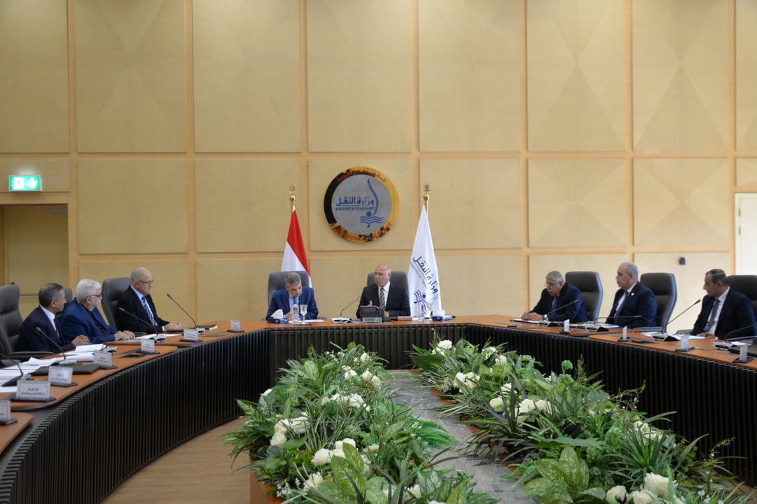 وزارة النقل: تنفيذاً لتوجيهات فخامة الرئيس بتوطين صناعة النقل في مصر ومنها الصناعات الثقيلة 25183
