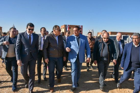وزارة التنمية المحلية: وزير التنمية المحلية ومحافظ الشرقية يفتتحان المدفن الصحى الآمن بمدينة 29470