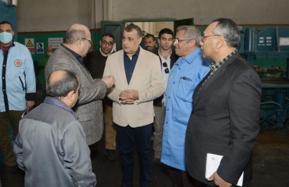 وزارة الإنتاج الحربي: خلال زيارة مفاجئة لشركة هليوبوليس للصناعات الكيماوية 47617