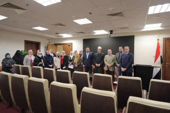 برعاية وزير التعليم العالي والبحث العلمي لجنة تكافؤ الفرص بوزارة التعليم العالي والبحث العلمي تنظم ندوة حول 48471