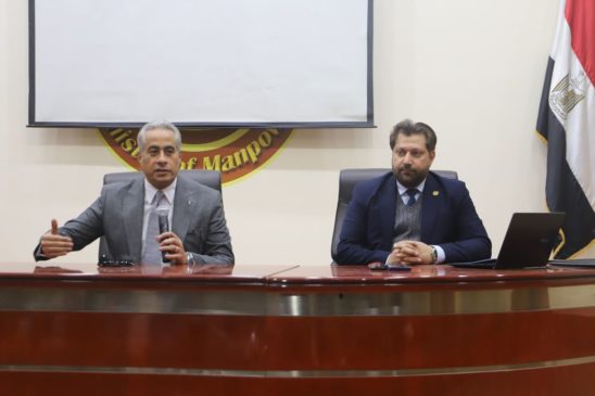 وزارة العمل: تنفيذ توجيهات الرئيس السيسي على أرض الواقع 69705