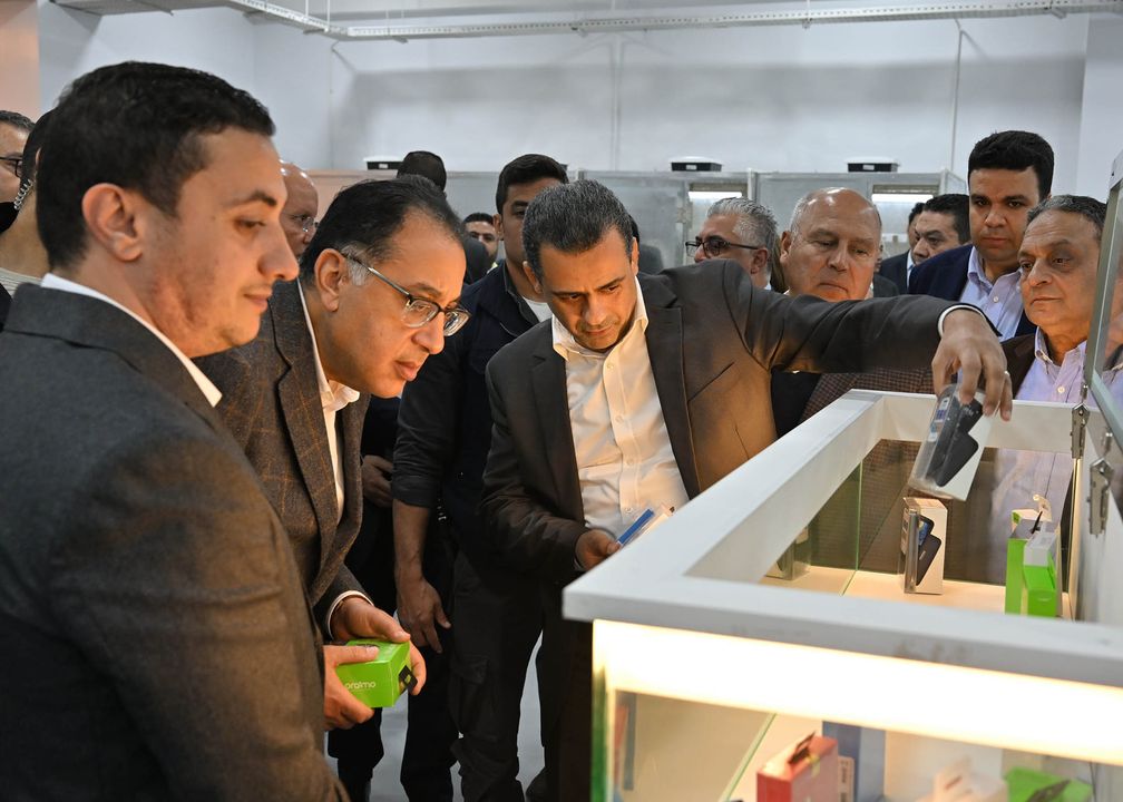 بنطاق شركة تيدا مصر لتنمية المنطقة الاقتصادية: رئيس الوزراء يزور مصنع وادي السيليكون للصناعات 69830