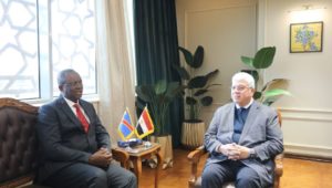 وزير التعليم العالي يستقبل سفير الكونغو الديموقراطية لبحث أطر التعاون المشترك في مجالات التعليم العالي