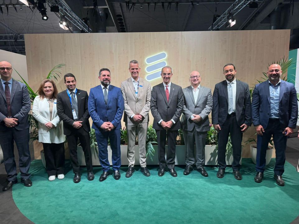 ICT Minister Talks Cooperation, Investment with Broadcom, Ericsson, Huawei, Microsoft Officials at MWC 2024 The Minister of Communications and Information Technology Amr Talaat has met with 40613