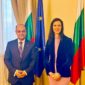 سفير مصر لدى صوفيا يلتقي مع نائبة رئيس الوزراء ووزيرة الخارجية البلغارية 
استقبلَت السيدة ماريا