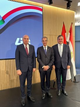 مشاركة السفير/ محمد الشناوي في احتفالية التوقيع علي اتفاقية بين شركة المصرية للاتصالات في مجال الاتصالات 98124