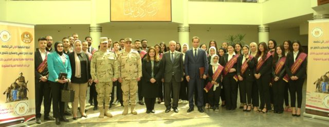 المتحدث العسكرى : قيادة قوات الدفاع الشعبى والعسكرى تنظم ندوتين تثقيفيتين بالتعاون مع وزارتى الشباب والرياضة 85151