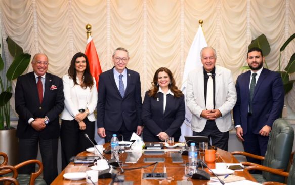 وزيرة الهجرة تستقبل رئيس وأعضاء جمعية رجال أعمال الإسكندرية لبحث التعاون في ملف التدريب من أجل التوظيف … 73254