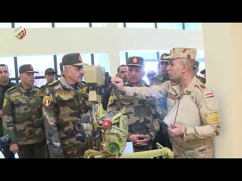 الفريق أول عبد المجيد صقر يتفقد أحدث منظومات التأمين الفنى والإصلاح بالورش الرئيسية للأسلحة‎ hqdefaul 84