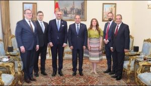 السيد الرئيس يستقبل كبير مستشاري الرئيس الأمريكي للشئون العربية والشرق أوسطية والشئون الأفريقية