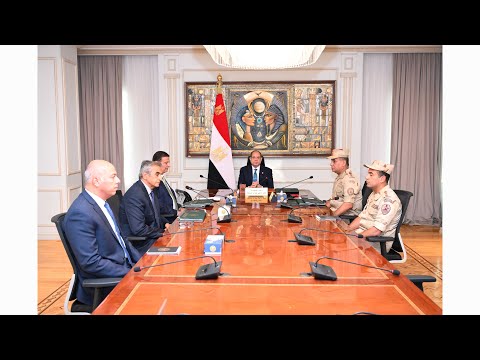 الرئيس عبد الفتاح السيسي يتابع مستجدات المشروع القومي لتطوير محطة "الزهراء" للخيول العربية المصرية hqdefault 5