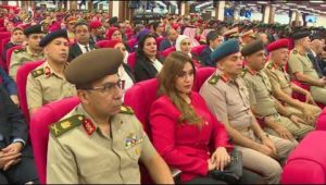 الفريق أحمد خليفة يشهد تخرج دورات جديدة من دارسى الأكاديمية العسكرية للدراسات العليا والاستراتجية