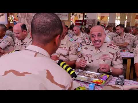 الفريق أحمد خليفة رئيس أركان حرب القوات المسلحة يتفقد المنظومة التعليمية بمعهد ضباط الصف المعلمين hqdefaul 11