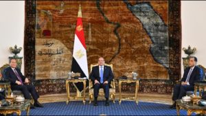 الرئيس عبد الفتاح السيسي يستقبل رئيس مجلس الدولة الصيني