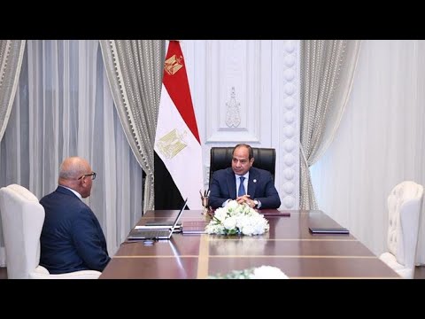 الرئيس عبد الفتاح السيسي يجتمع برئيس مجلس إدارة الهيئة العربية للتصنيع hqdefaul 41