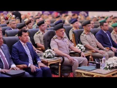 الفريق أحمد خليفة رئيس أركان حرب القوات المسلحة يشهد فعاليات اليوم العلمى للكلية الفنية العسكرية hqdefaul 11