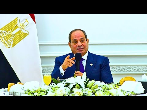 السيد الرئيس يتناول وجبة الإفطار مع طلاب أكاديمية الشرطة بمشاركة كبار المدعوين ويجري معهم حوار hqdefaul 27