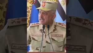 كلمة الفريق أول عبد المجيد صقر أثناء إجراء تفتيش الحرب لأحد تشكيلات المنطقة المركزية العسكرية